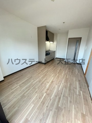 【居間・リビング】 | レクシア泉尾 仲介手数料無料