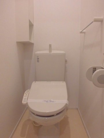 グランメルⅡのトイレ|コンパクトで使いやすいトイレです