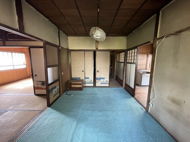 八戸市大字新井田字木戸場の和室