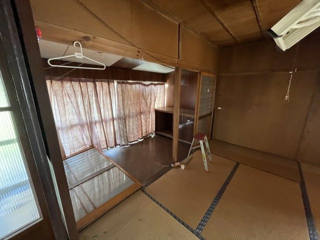 八戸市大字新井田字木戸場の和室