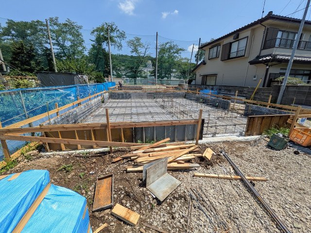 八王子市　川口町　新築一戸建て　０３期の外観|～太陽光パネル搭載　控除や減税で優遇の長期優良住宅　2台駐車可能～