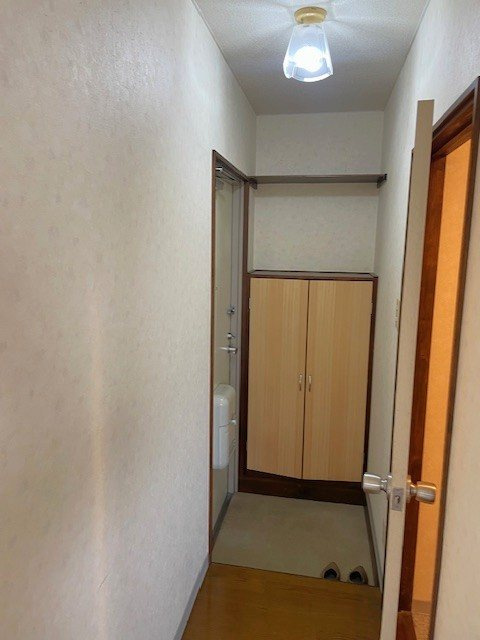 内藤ビルの玄関