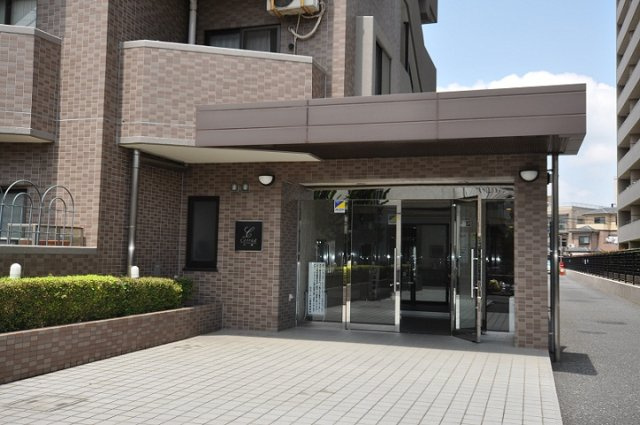 セラード川越のエントランス
