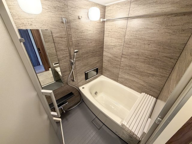 大阪市此花区西九条５丁目の賃貸マンションの浴室
