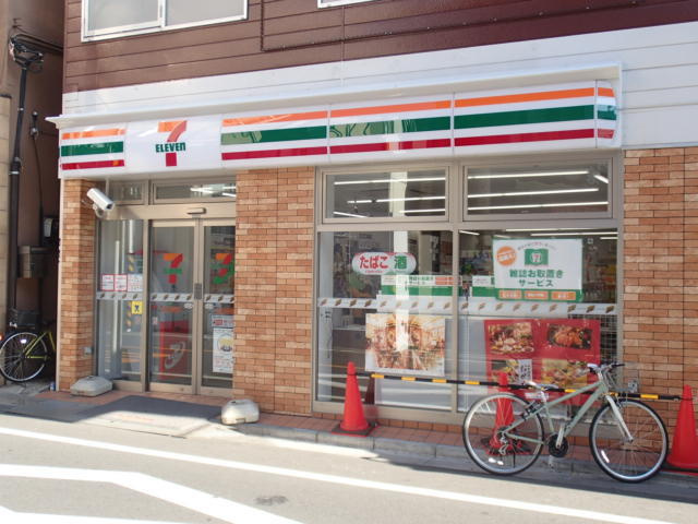 ロイヤルスコット都立大のその他|セブンイレブン都立大学駅前