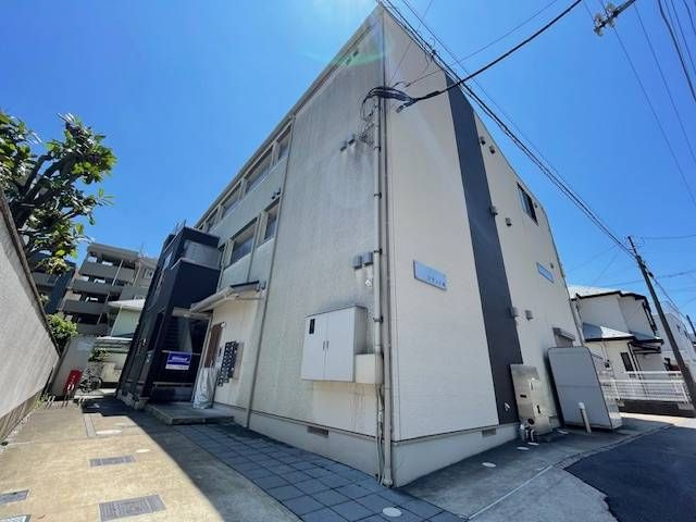 フラット柏の外観