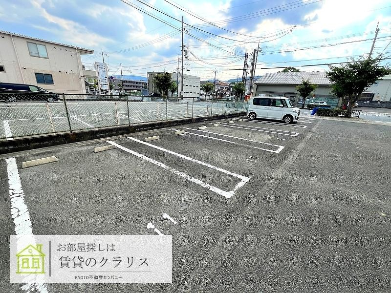 Maison Myrtille（メゾンミルティーユ）の駐車場