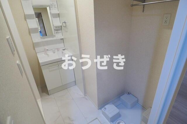 ＷＩＮＧＳの洗面所|※同仕様参考写真