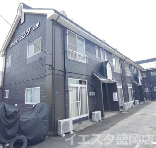 スカイタウンヨシダA棟の外観