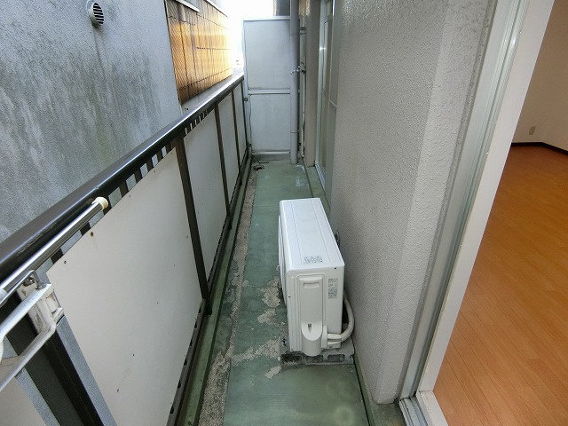 ラフォーレ甲子園のバルコニー