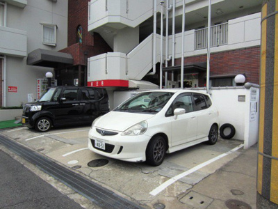 【駐車場】 | パレスコート