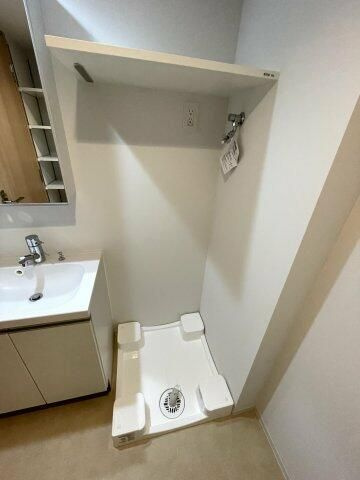 Ｌａｖｉｅｒｅ上中里の洗面所