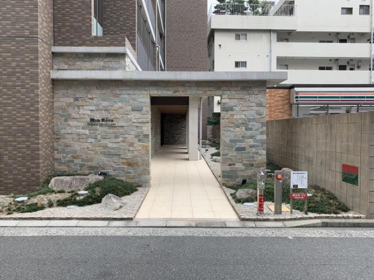 モンレーヴ博多駅南　春住小学校区のエントランス|モンレーヴ博多駅南
