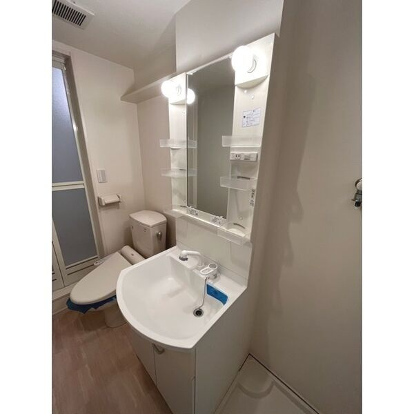 ル・ケレス黄金　名古屋市賃貸　仲介手数料無料の洗面所
