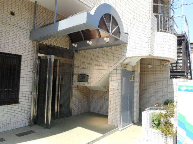 【エントランス】