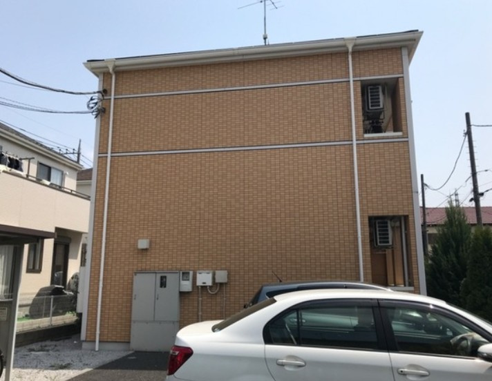 クレシアの駐車場