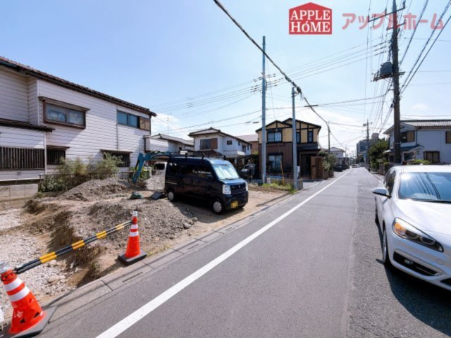 [新築住宅] 熊谷市佐谷田 全1棟の前面道路含む現地写真