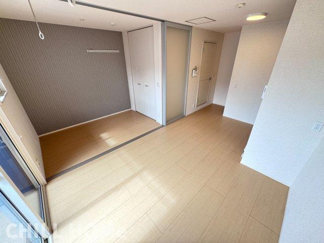 プレシャス上大島 IIの居間・リビング|他社様掲載物件もまとめてご紹介、ご案内可能です(^^)/
