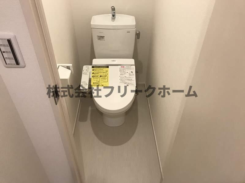 三鷹市下連雀７丁目のアパートのトイレ
