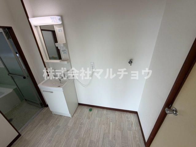 文里ハイツの洗面所|忙しい朝には欠かせない洗面所です
