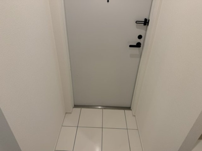 【玄関】