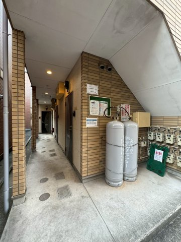 La maisom Y’s 本陣　名古屋市賃貸　仲介手数料無料のエントランス