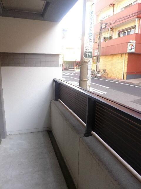 ＣＡＳＡ　ＰＩＺＺＩＣＡＴＯのバルコニー