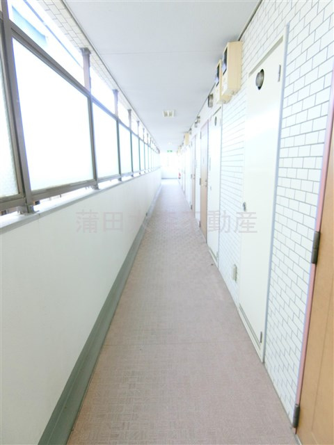 日興パレス羽田パ－トⅡ|共用廊下