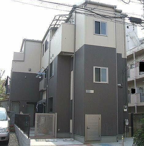 ウィステラス渋谷本町の外観