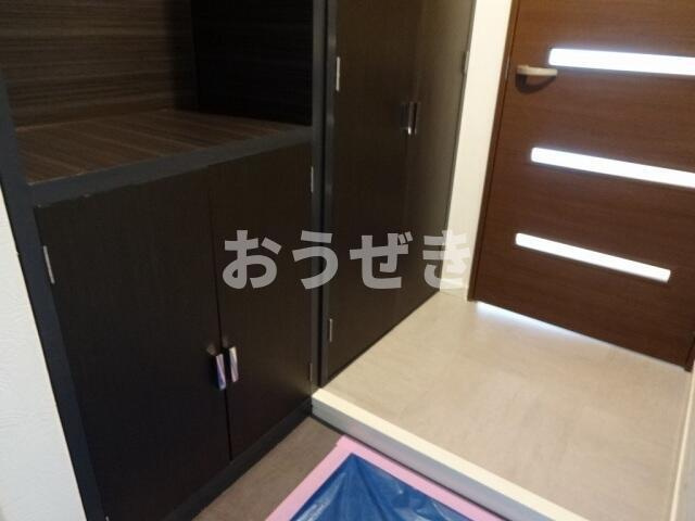 洋光台ハイツの玄関