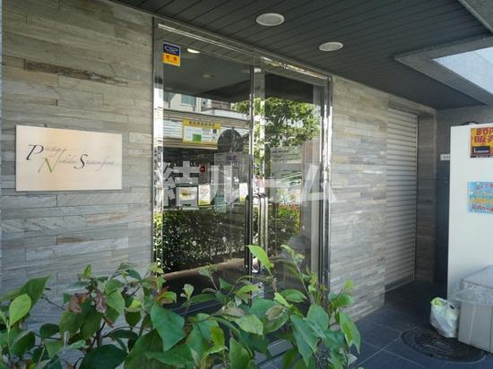 板橋区高島平１丁目の賃貸マンションのエントランス