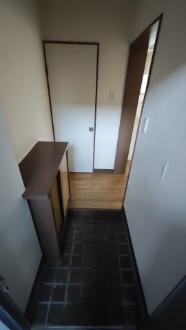 【玄関】中山手通7丁目南マンション4棟