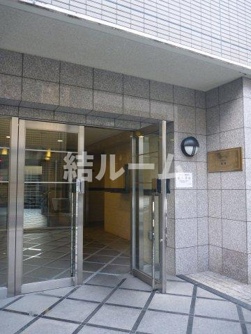豊島区池袋３丁目の賃貸マンションのエントランス