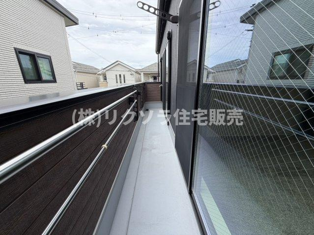 河北西町　中古一戸建てのバルコニー|■物件内覧・資金計画相談・住宅ローン相談、リフォーム相談、お問合せ受付中■
※当日・翌日のご内覧、ご相談はお電話でのお問合せがスムーズです！