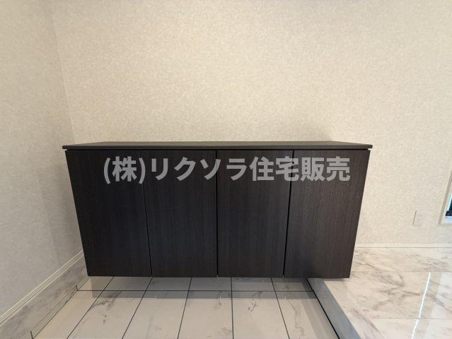 河北西町　中古一戸建ての収納|シューズボックス
■物件内覧・資金計画相談・住宅ローン相談、リフォーム相談、お問合せ受付中■
※当日・翌日のご内覧、ご相談はお電話でのお問合せがスムーズです！