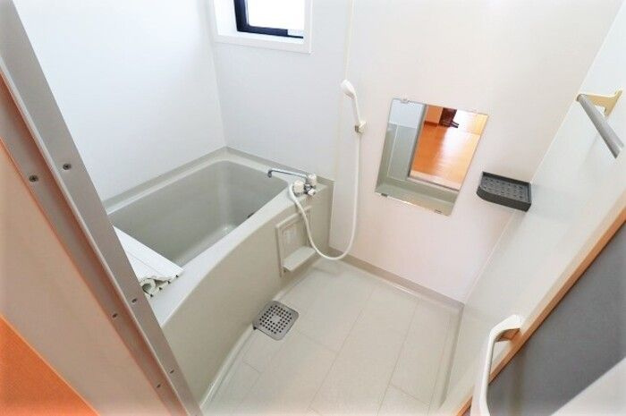 サンモール六実の浴室