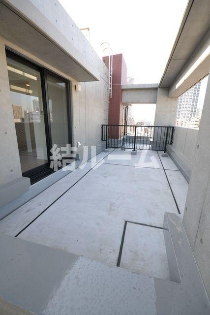 豊島区南池袋４丁目の賃貸マンションのバルコニー