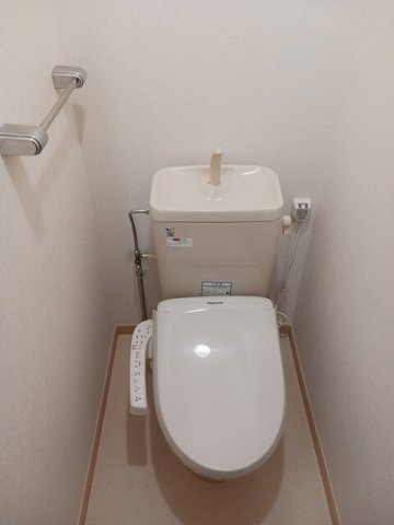 サンシャイン・ドミールのトイレ