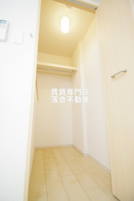 【収納】 | 一刻館 南 | 便利なウォークインクローゼット♪