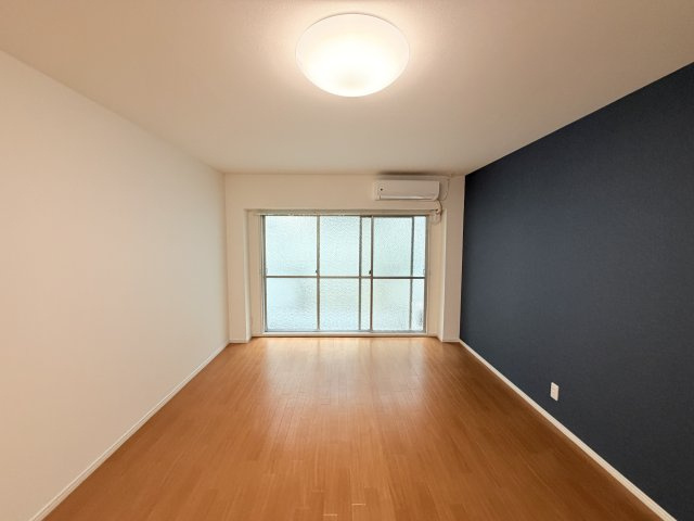 三富王子マンションの洋室