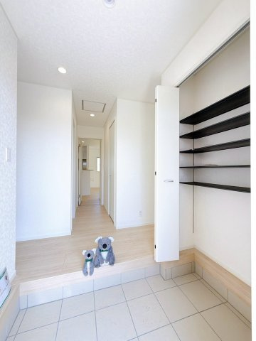 【玄関】 | 前橋市青柳町　平屋　新築住宅