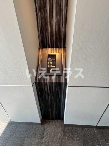 LIVIAZ KOBE LaMerの玄関