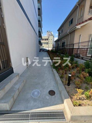LIVIAZ KOBE LaMerの駐車場