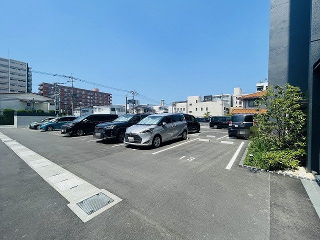 【駐車場】 | ファーネスト博多ルシエ　イースト