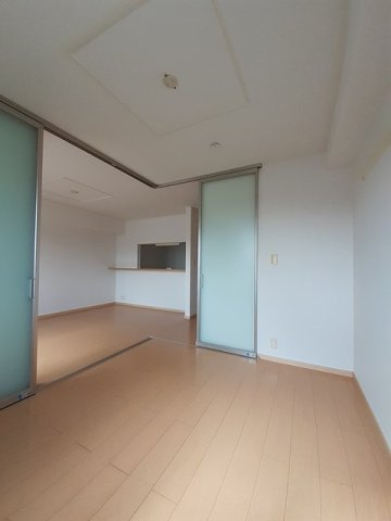 ブローテの洋室