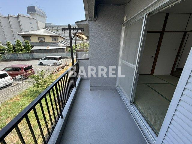 東泉丘1丁目戸建のバルコニー