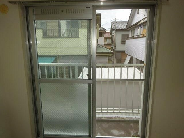 エスカイア１００羽村第一のバルコニー
