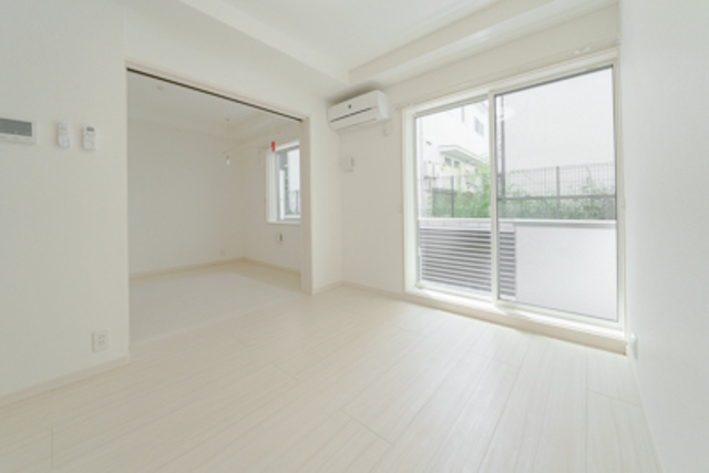 ＡＩＦＬＡＴ　ＭＥＪＩＲＯの居間・リビング|※写真は同タイプ住戸です。