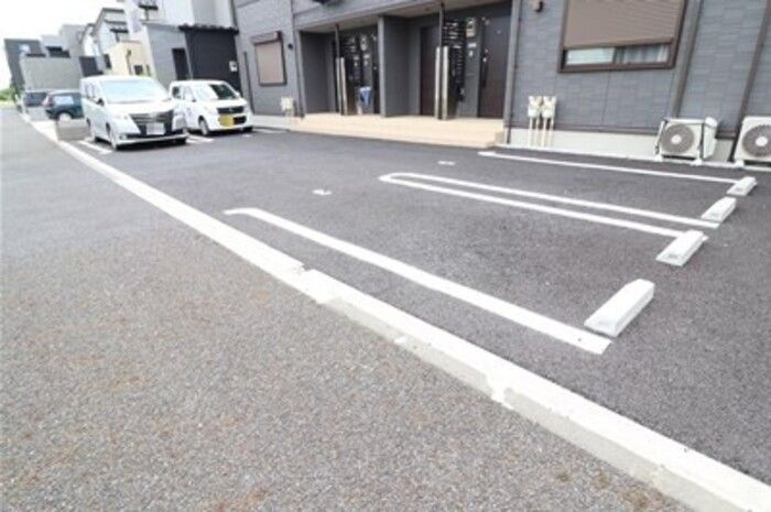 ビエントの駐車場