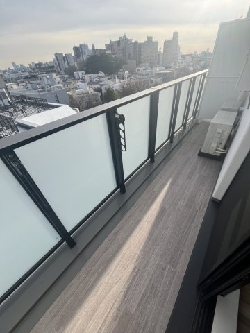 ジオエント駒込のバルコニー